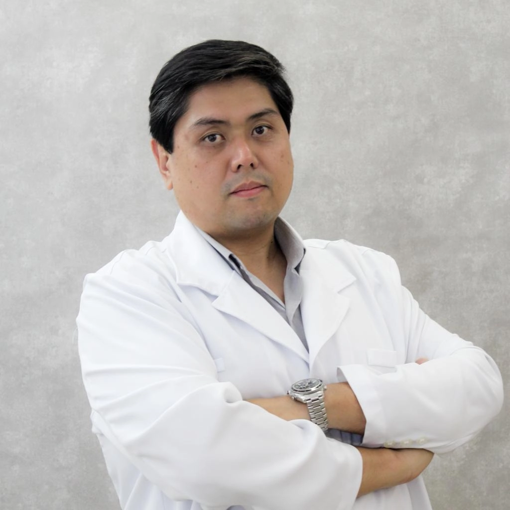 Dr. Adalberto Emi